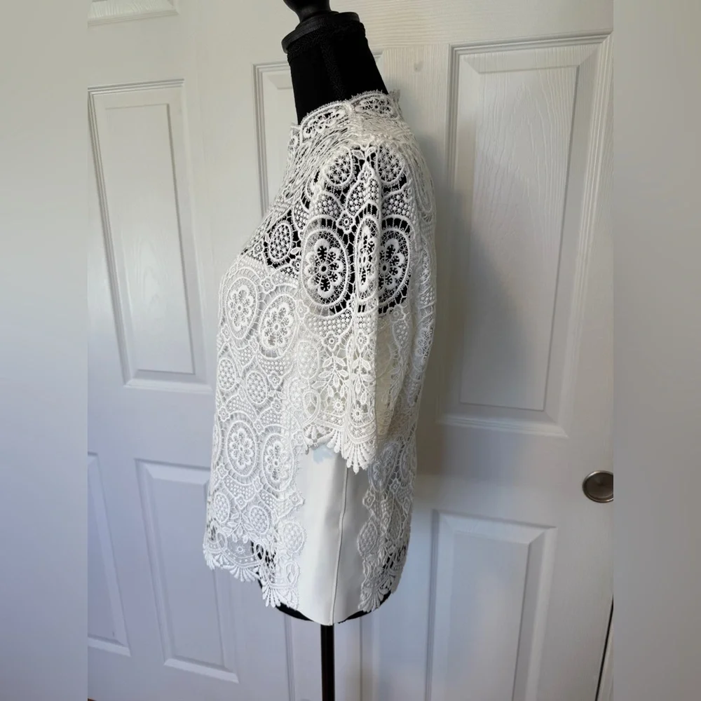 Elie Tahari Elegant White Lace Women's Top - Picture 5 of 11